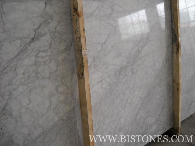 Bianco Carrara Slabs