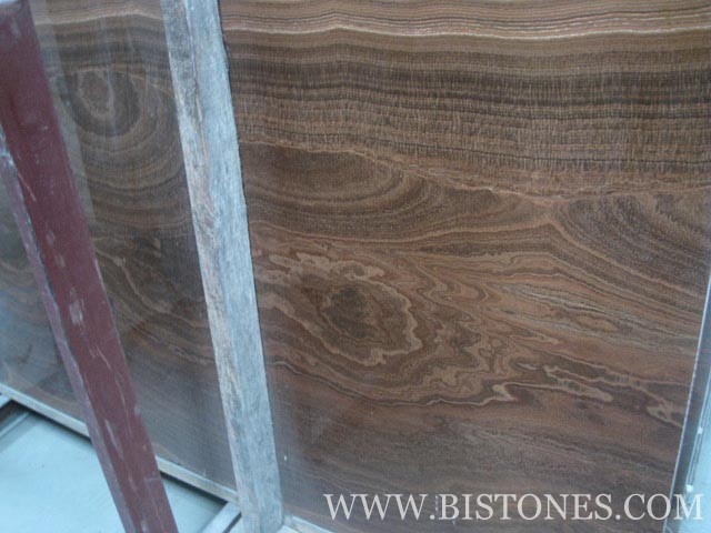 Gold Wood-Grain Slabs