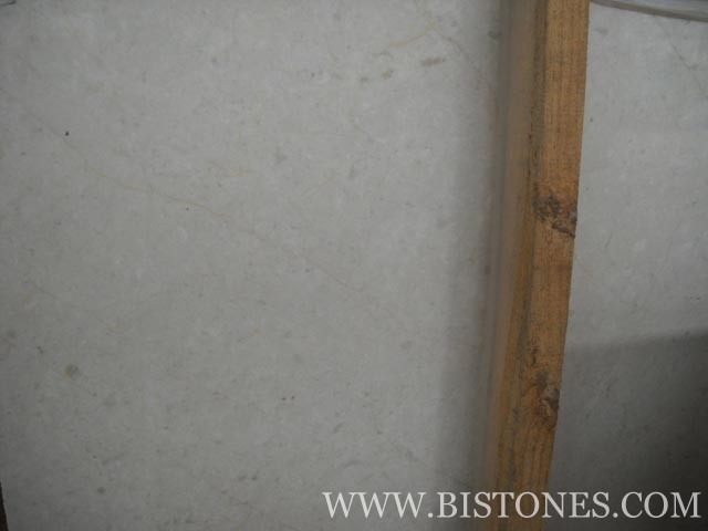 Marfulin Beige Slabs